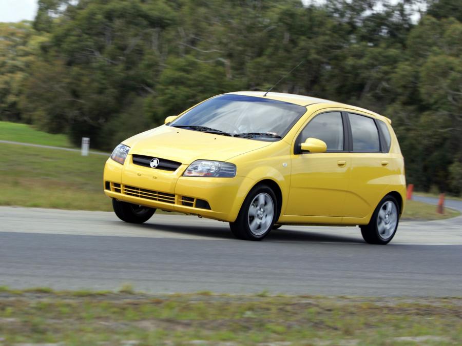 Holden Barina 5-Door 2005 года  (фото 3 из 23)